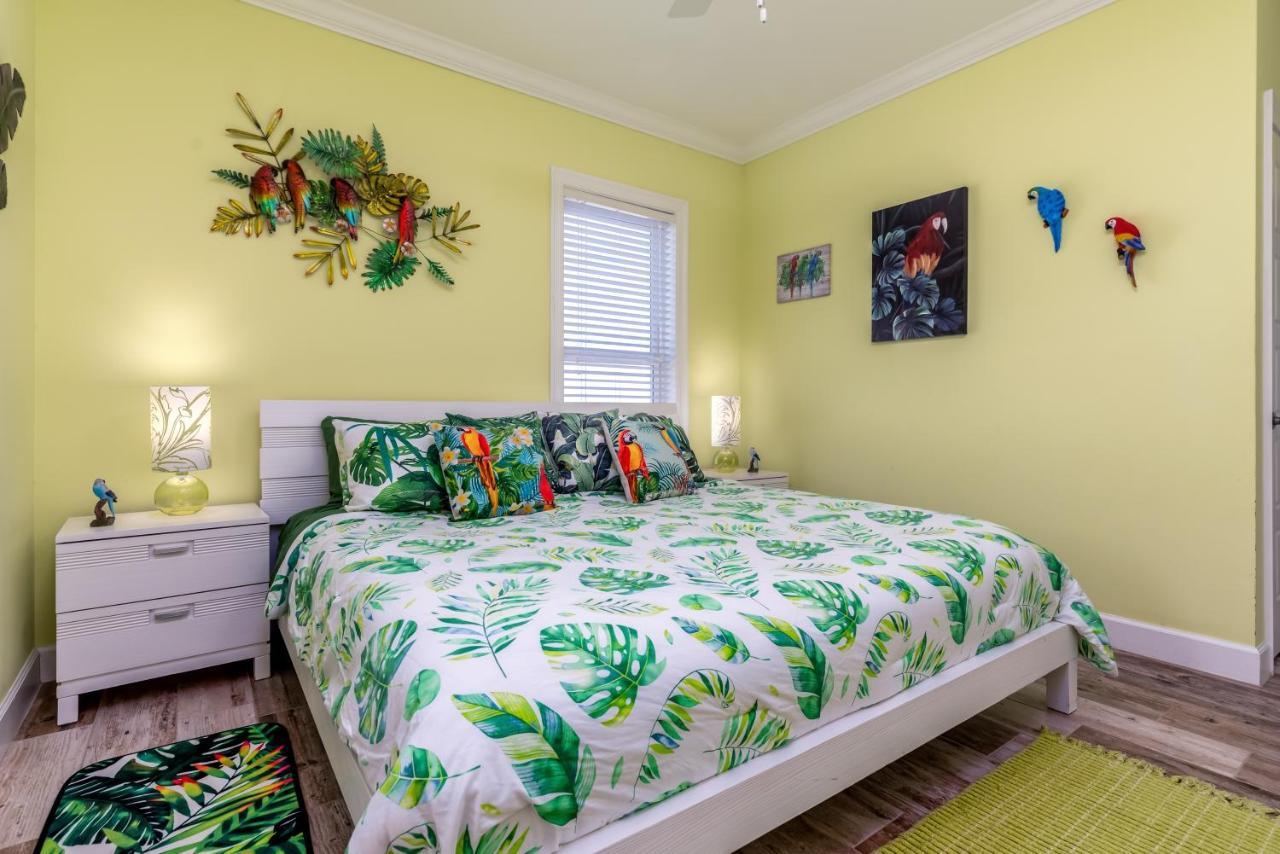 Awake On The Gulf: Stargazing Beachfront Retreat Dauphin Island Exterior photo